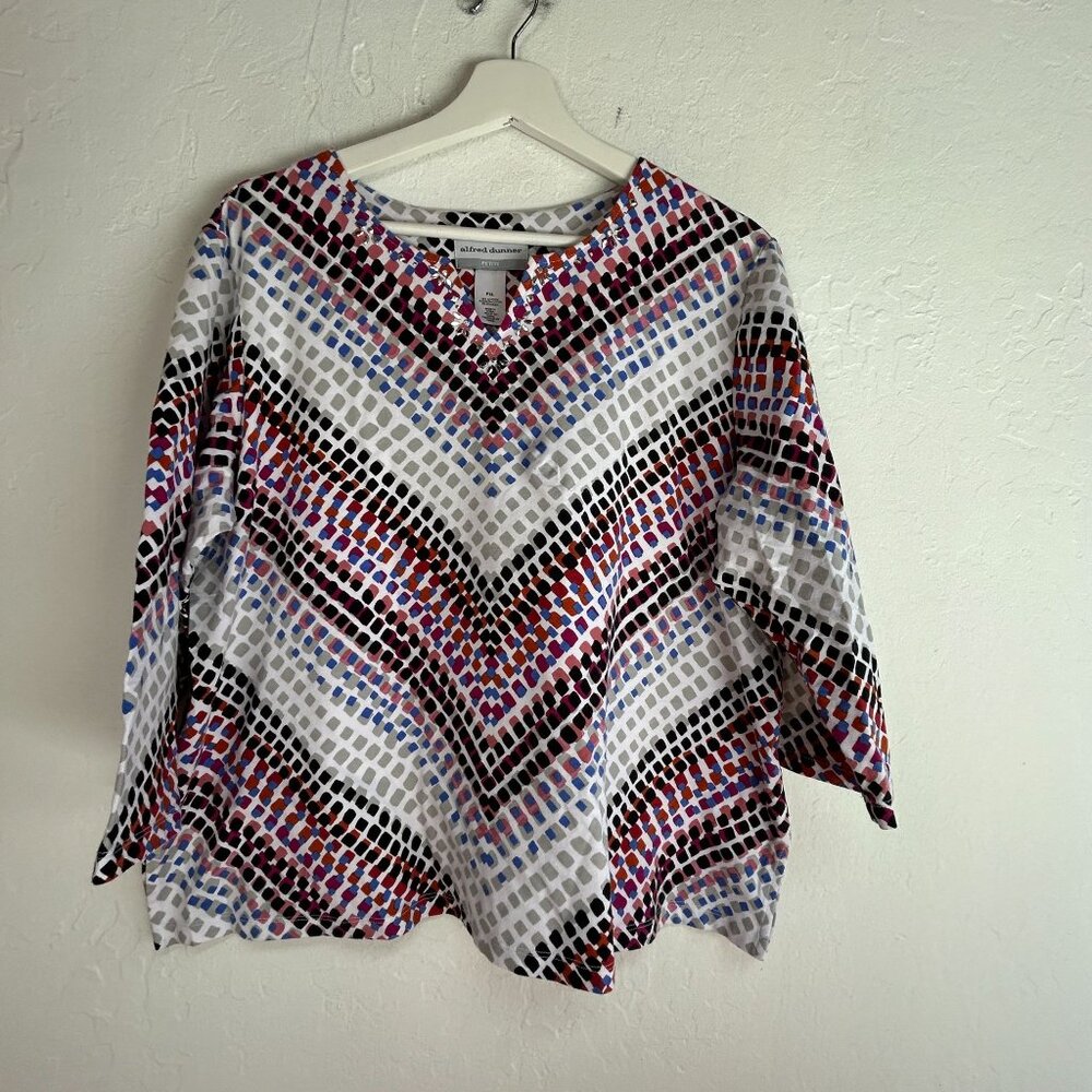 Alfred Dunner Petite Womens Geometric Pattern jeweled Neck Top PXL 3/4 Sleeve